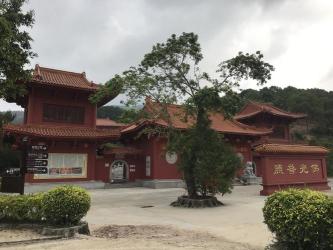 松林古寺：历史悠久的佛教圣地，风景壮丽的旅游胜地