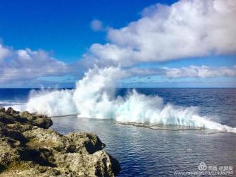 石岛探秘：南海之巅的礁石奇观与军事要地