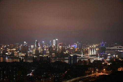 南山一棵树观景台：重庆夜景的绝佳观赏地