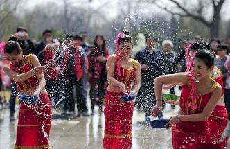 泼水节是什么时候？傣族、缅甸、老挝、柬埔寨的庆祝方式与文化内涵