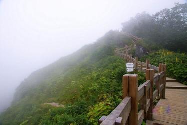 阴阳界：西岭雪山中的神奇之地