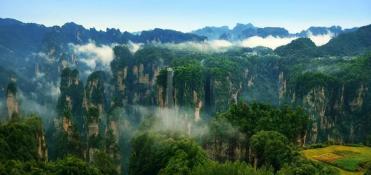 张家界野人谷：湘西秘境的探险之旅