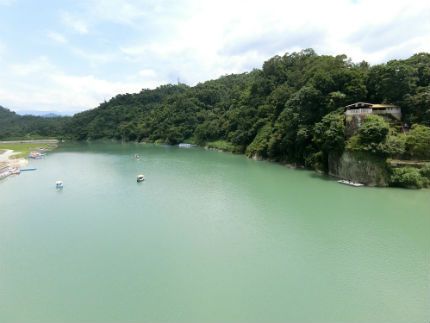 碧潭风景区：台湾昔日八大景之一，风景秀丽，交通便捷