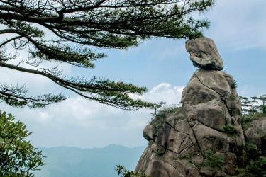 探访三清山之东方女神：天地造化，神态祥和